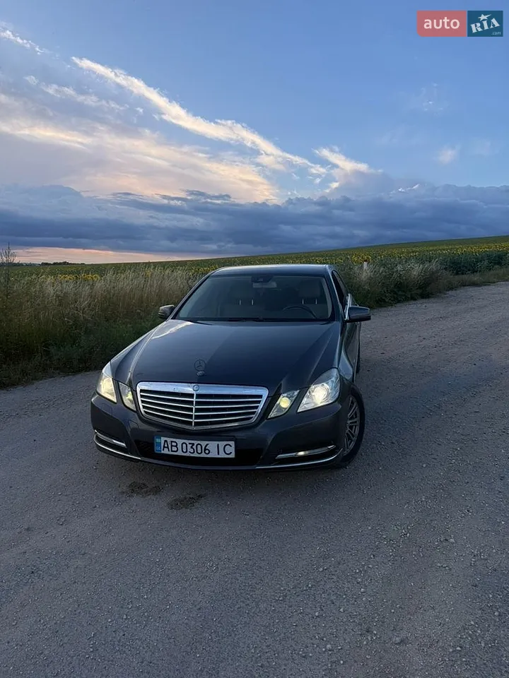 2011 Mercedes-Benz E-klasse - мініатюра 19