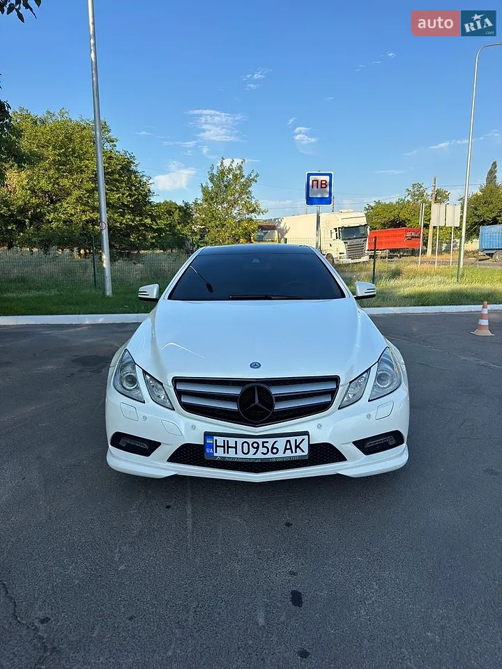 2010 Mercedes-Benz E-klasse - мініатюра 36