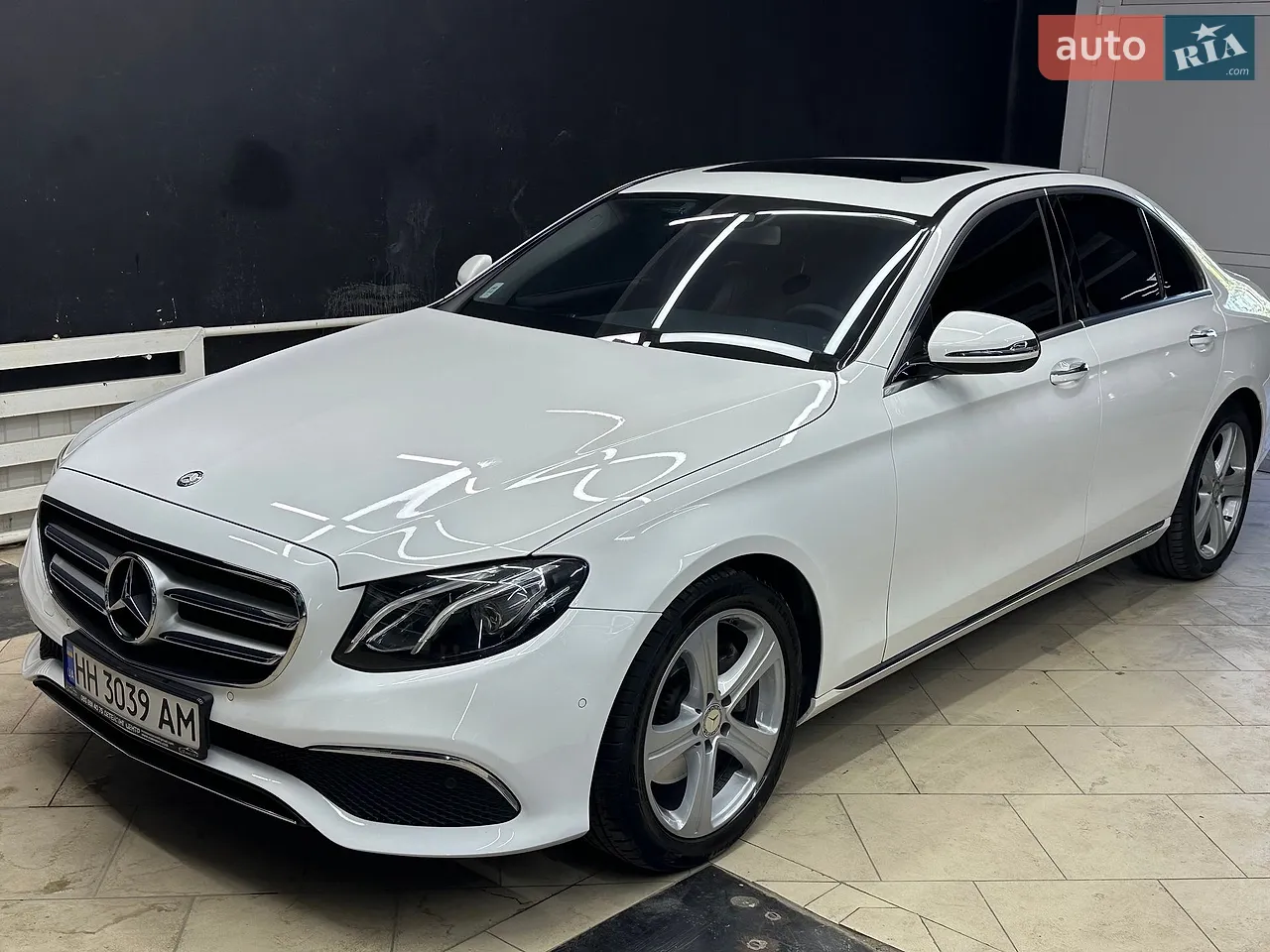 2016 Mercedes-Benz E-klasse - мініатюра 61