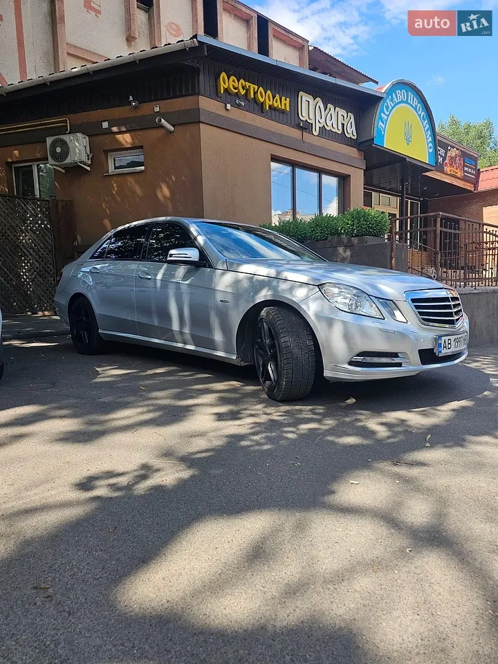2012 Mercedes-Benz E-klasse - мініатюра 18