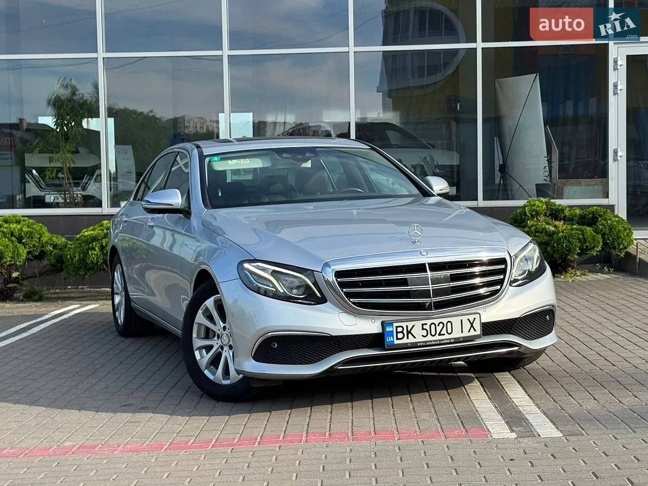2016 Mercedes-Benz E-klasse - мініатюра 48