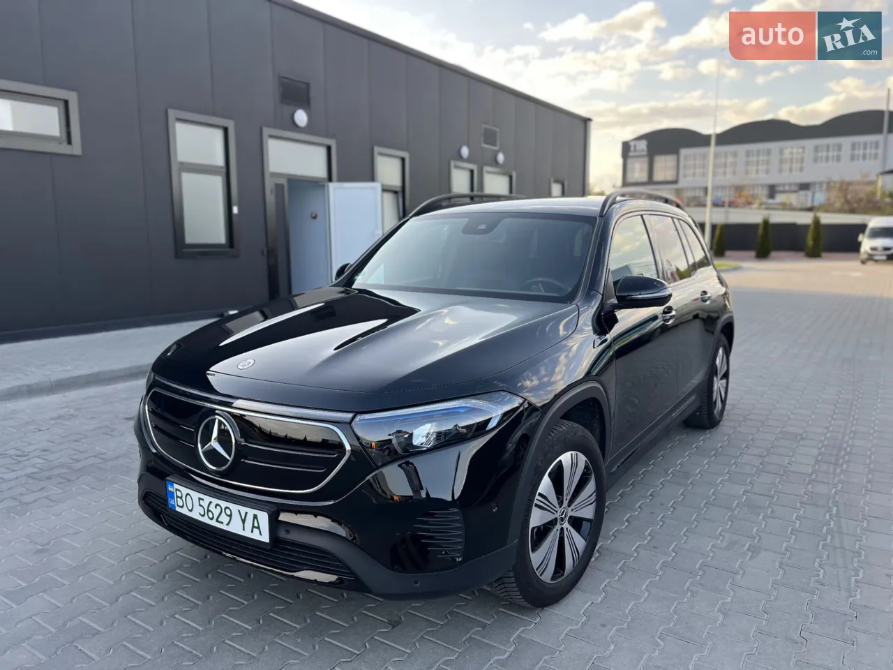 2022 Mercedes-Benz EQB - мініатюра 27