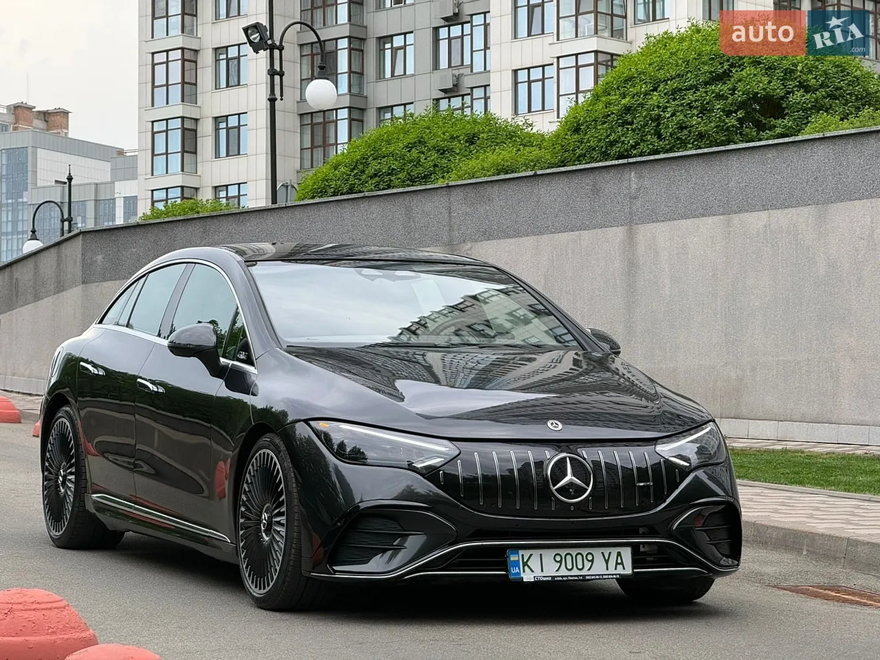 2022 Mercedes-Benz EQE - мініатюра 26