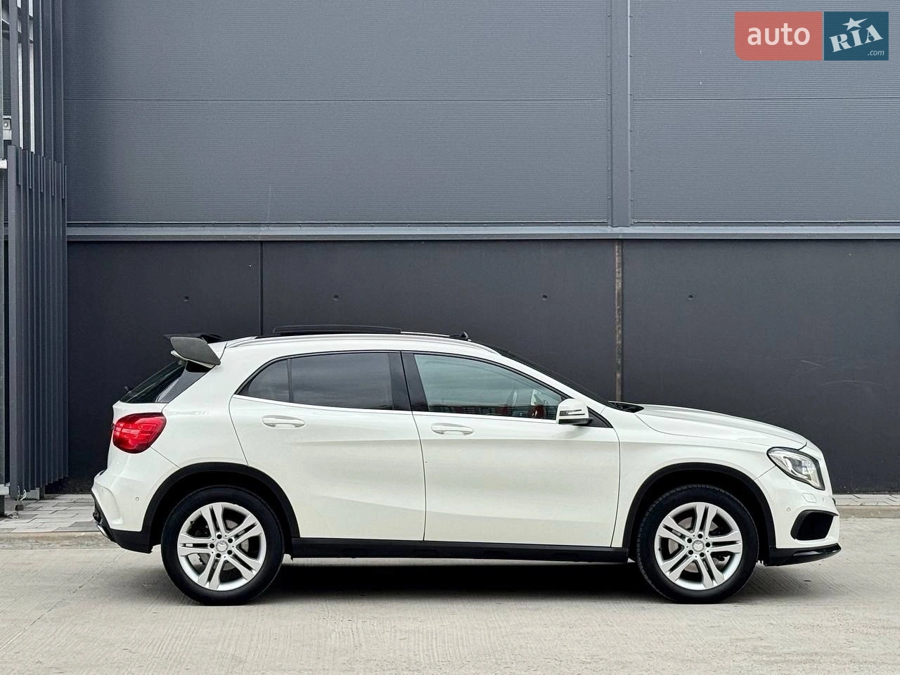 2015 Mercedes-Benz GLA-klasse - мініатюра 12
