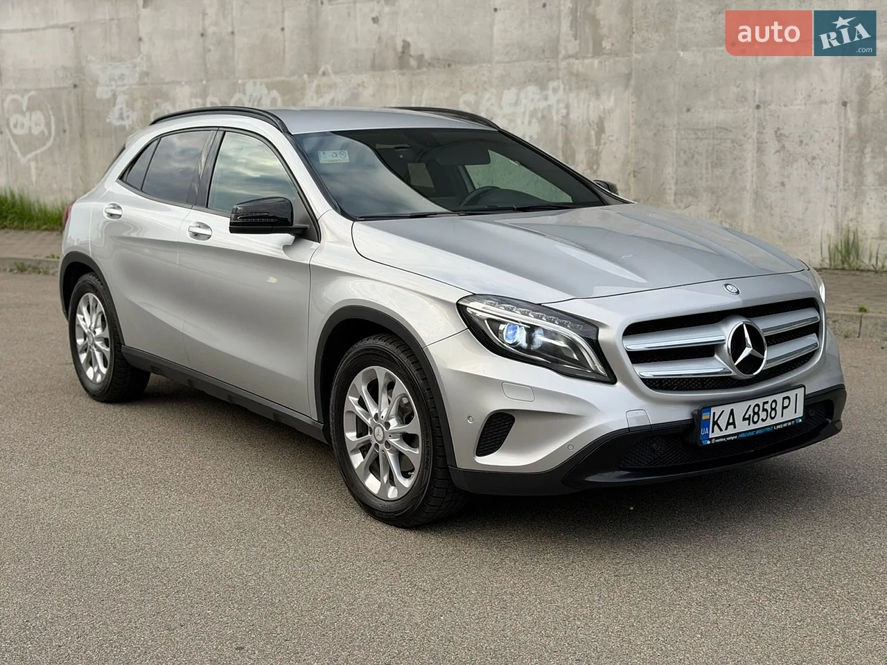 2015 Mercedes-Benz GLA-klasse - мініатюра 33