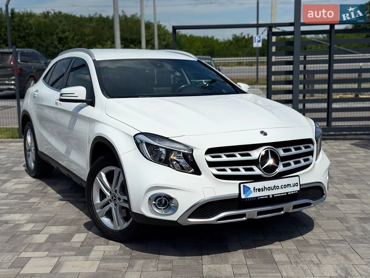 2017 Mercedes-Benz GLA-klasse - мініатюра 49