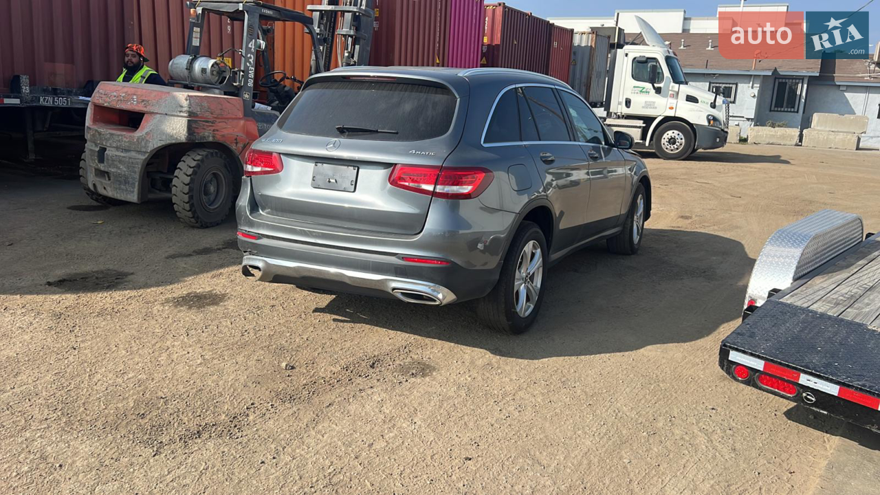 2017 Mercedes-Benz GLC - мініатюра 28