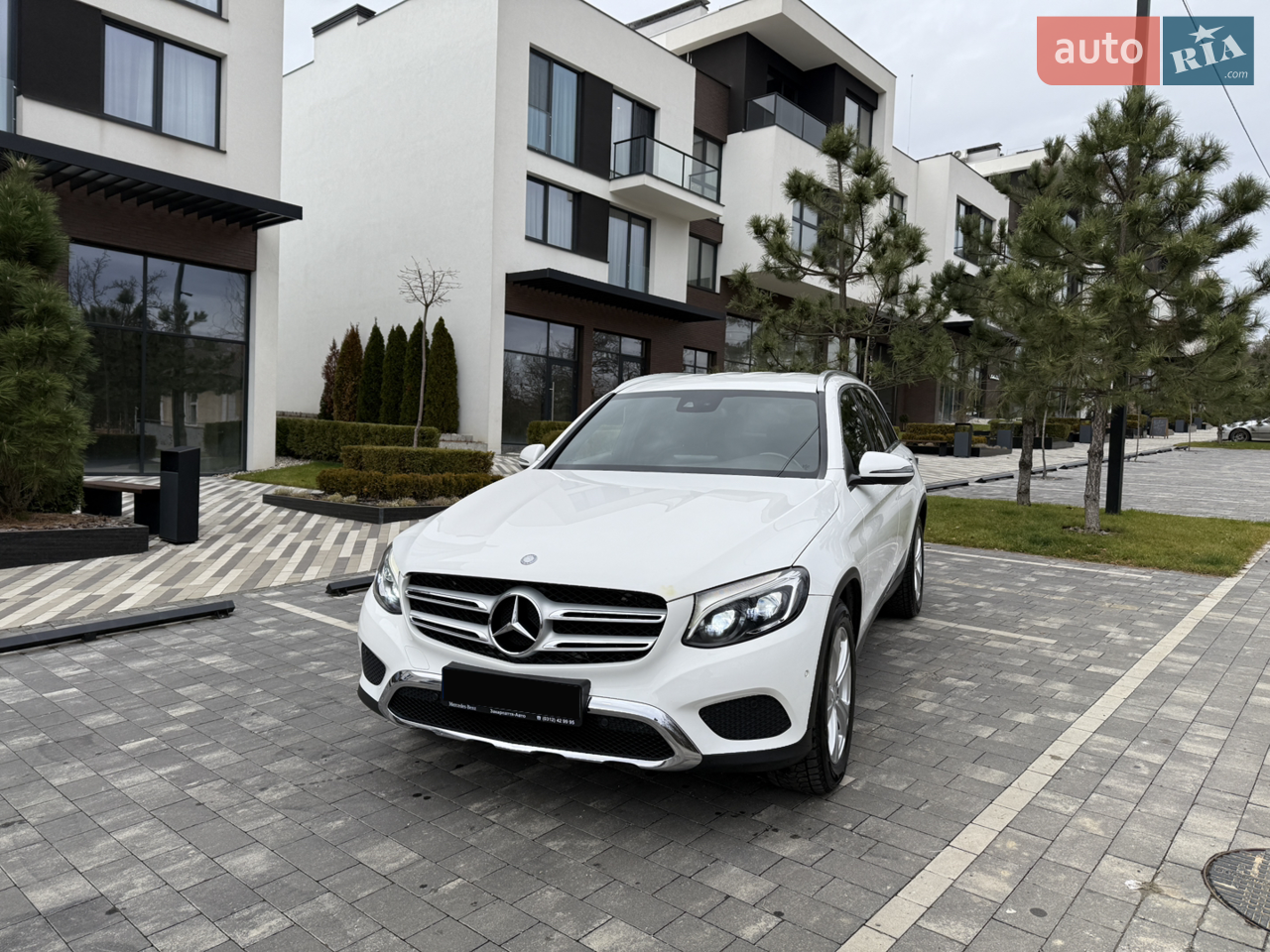 2015 Mercedes-Benz GLC - мініатюра 44