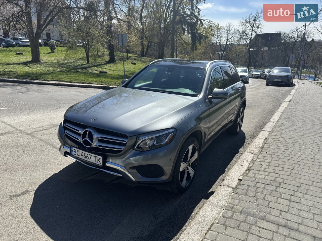 2019 Mercedes-Benz GLC - мініатюра 28
