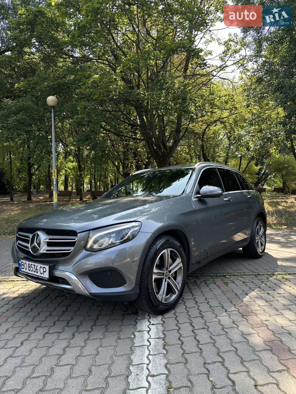 2017 Mercedes-Benz GLC - мініатюра 47