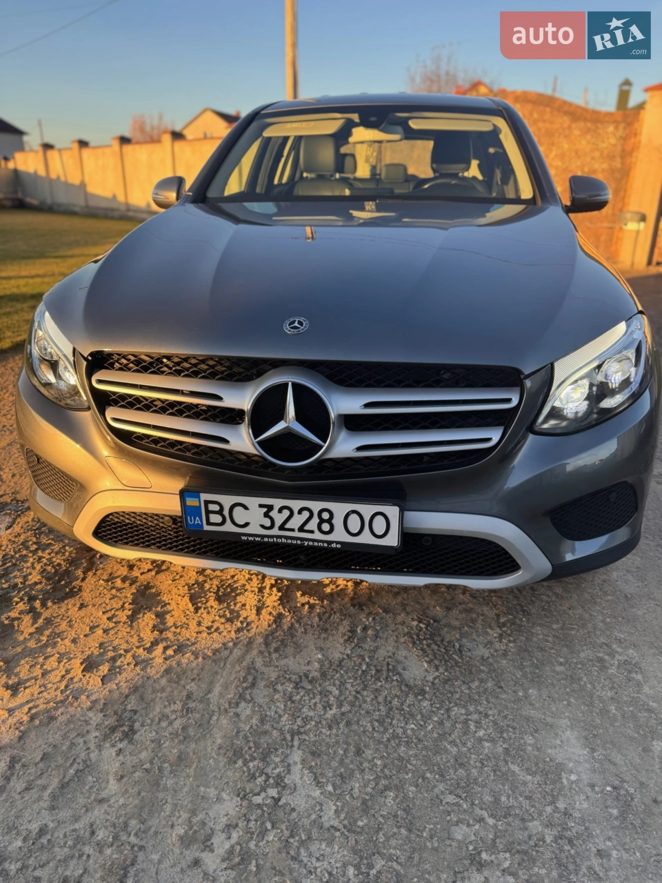 2018 Mercedes-Benz GLC - мініатюра 40