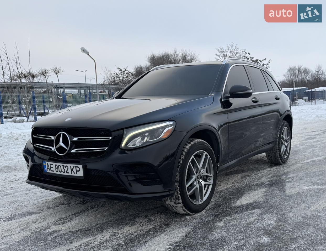2017 Mercedes-Benz GLC - мініатюра 26