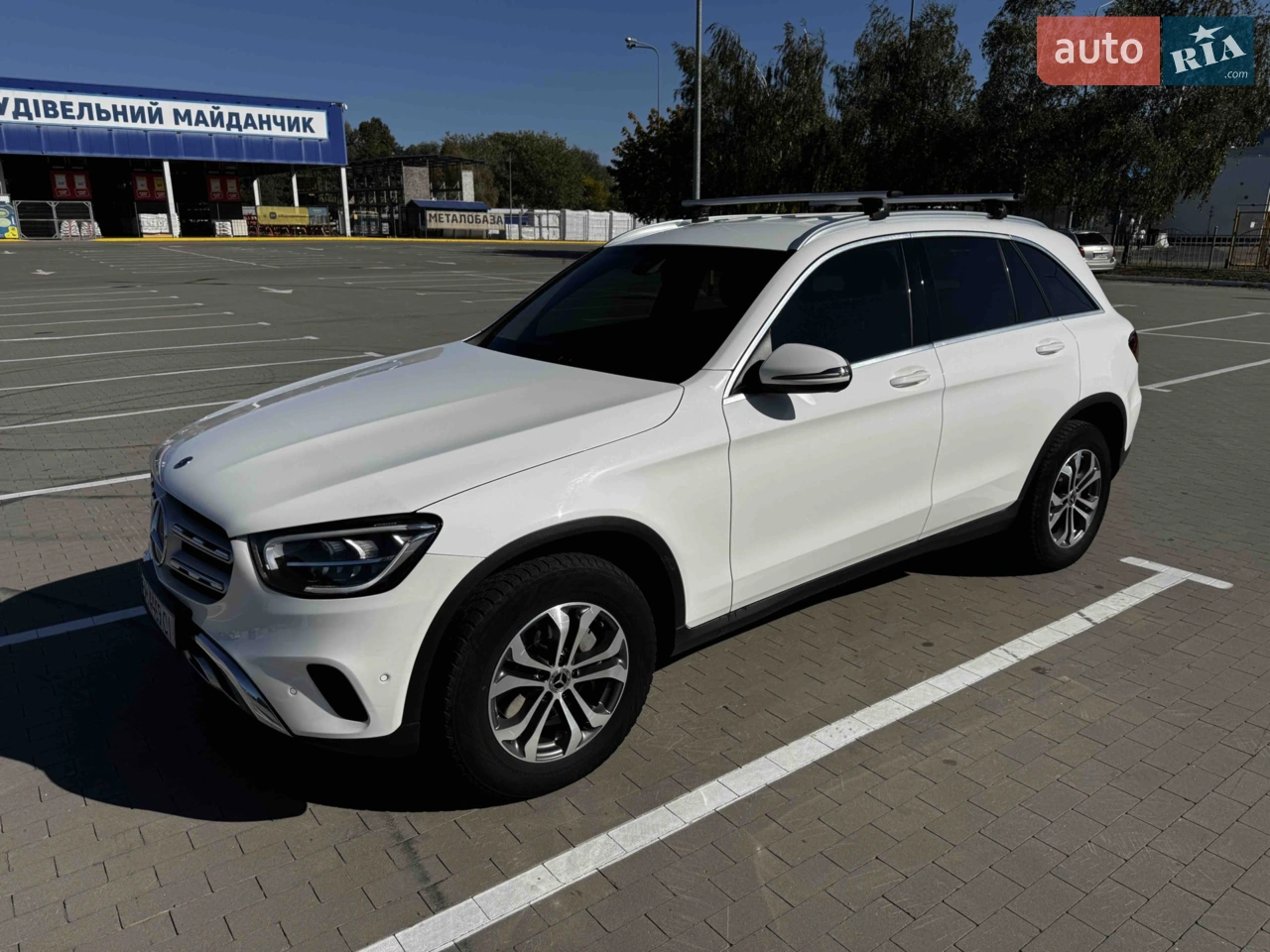 2020 Mercedes-Benz GLC - мініатюра 33