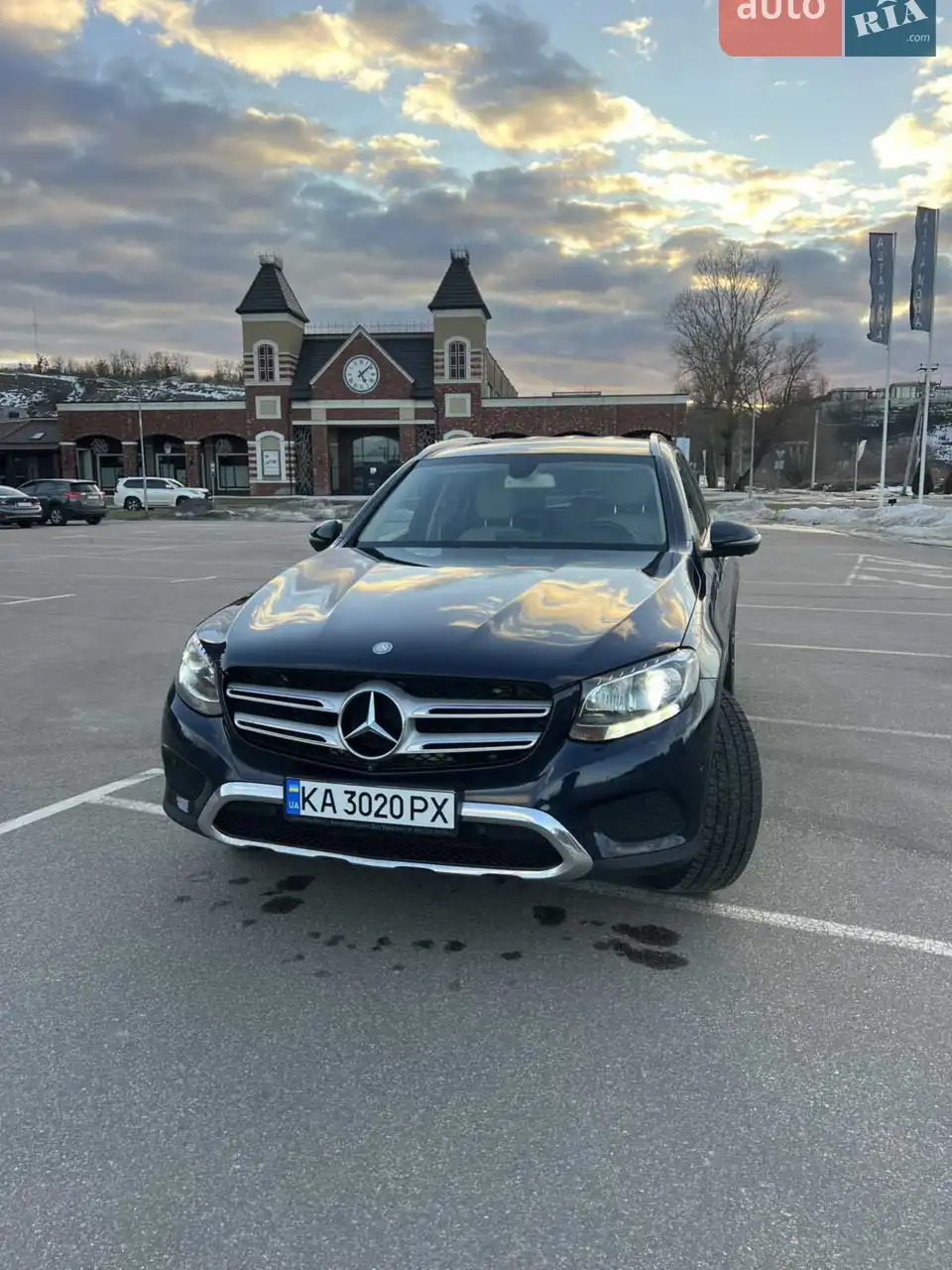 2016 Mercedes-Benz GLC - мініатюра 19