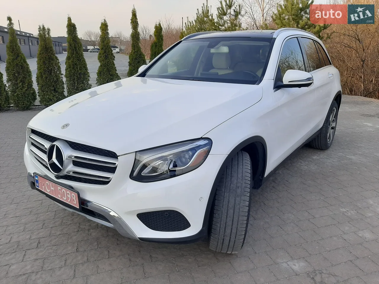 2019 Mercedes-Benz GLC - мініатюра 36