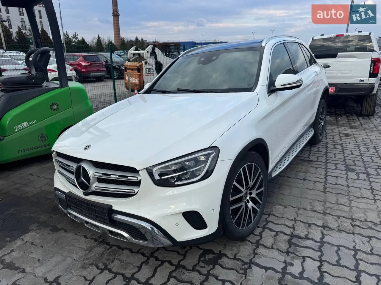 2022 Mercedes-Benz GLC - мініатюра 35