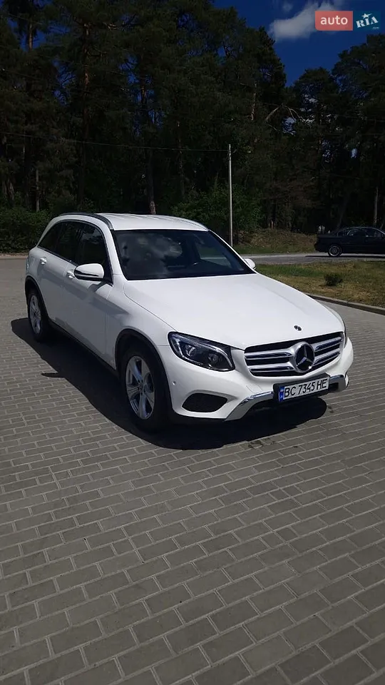 2017 Mercedes-Benz GLC - мініатюра 32