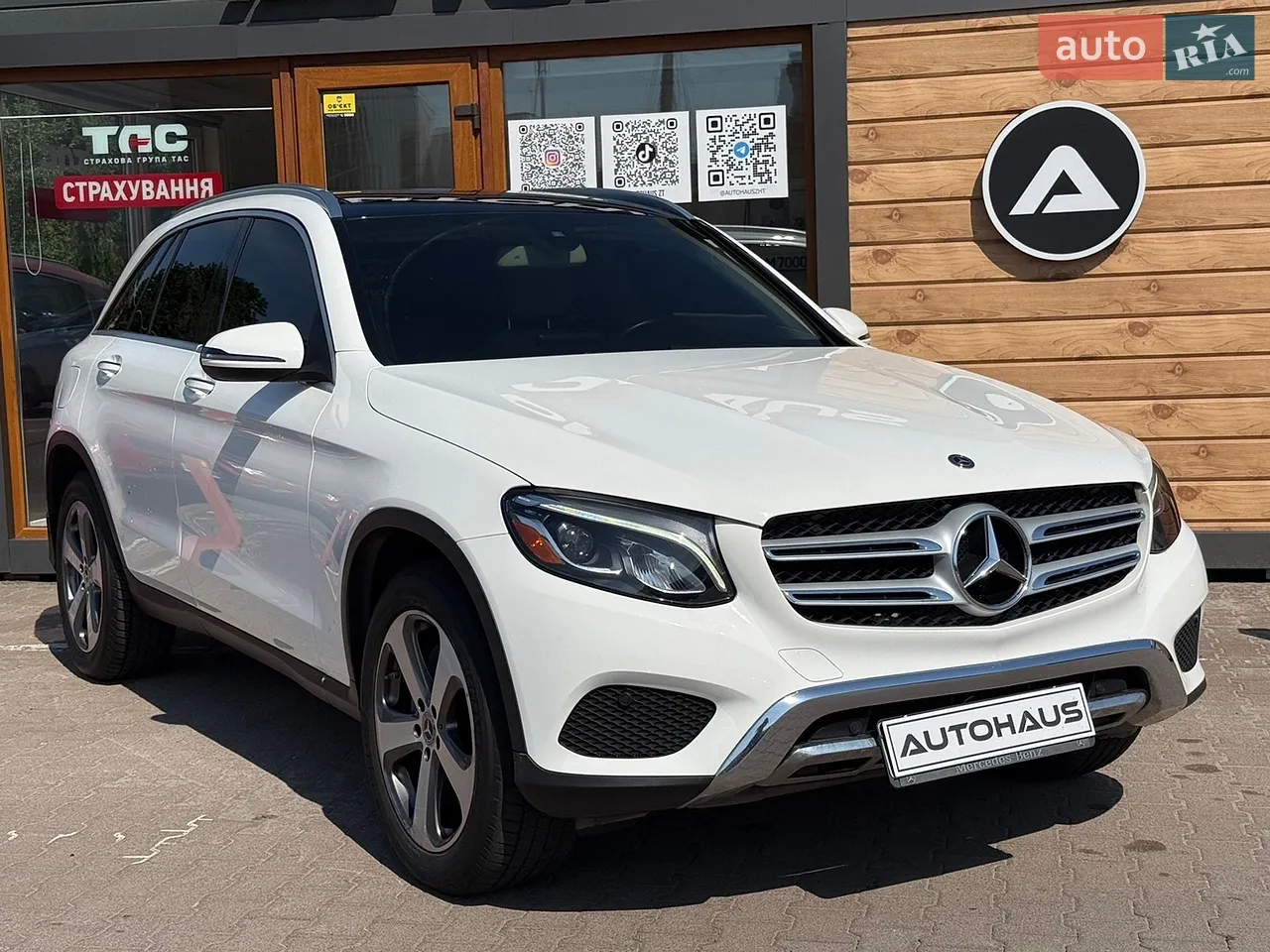 2019 Mercedes-Benz GLC - мініатюра 42