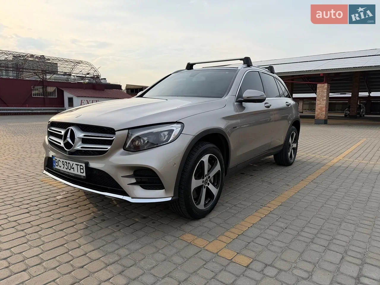 2018 Mercedes-Benz GLC - мініатюра 40