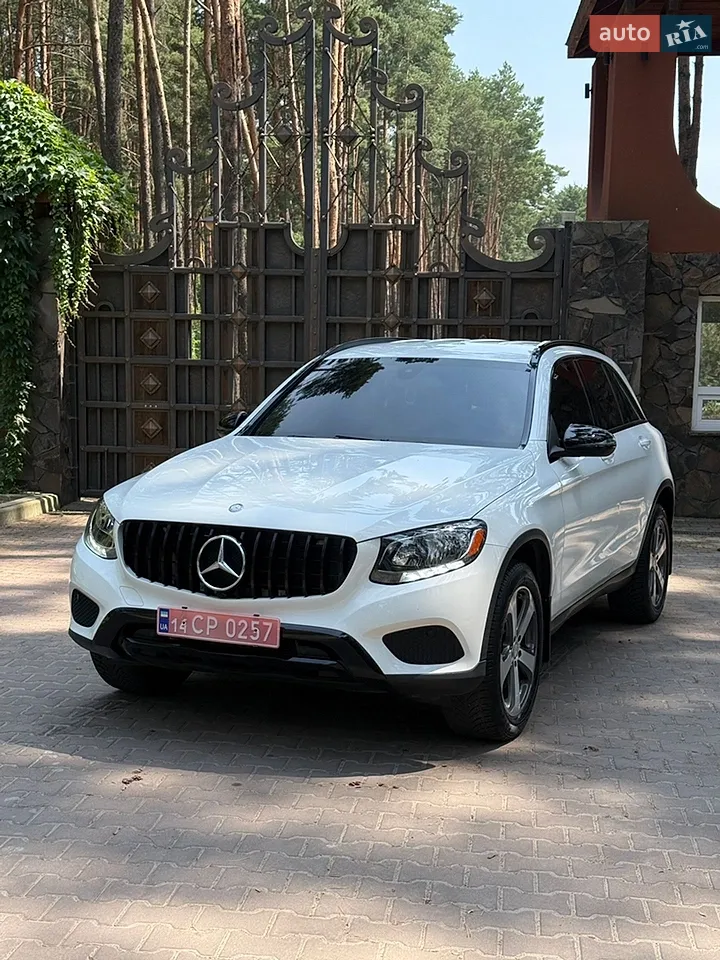 2016 Mercedes-Benz GLC - мініатюра 21