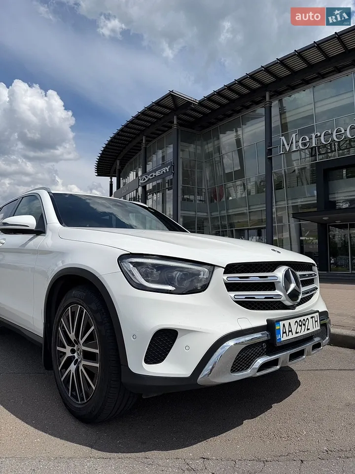2019 Mercedes-Benz GLC - мініатюра 30