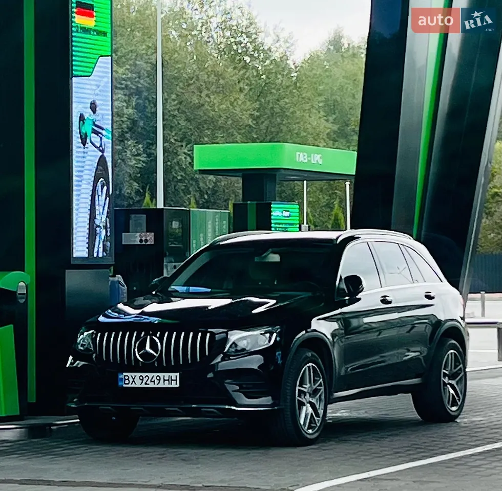 2017 Mercedes-Benz GLC - мініатюра 29