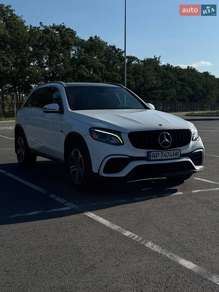 2019 Mercedes-Benz GLC - мініатюра 28