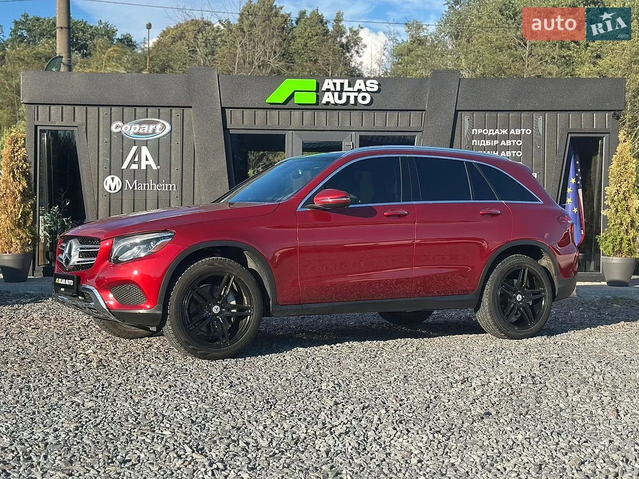 2018 Mercedes-Benz GLC - мініатюра 35