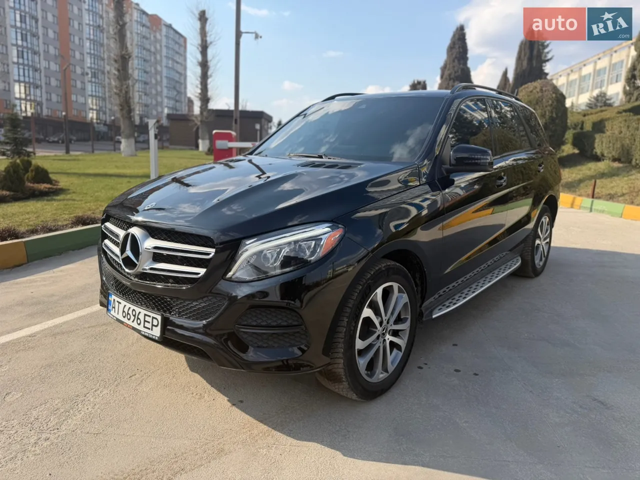2017 Mercedes-Benz GLE - мініатюра 33