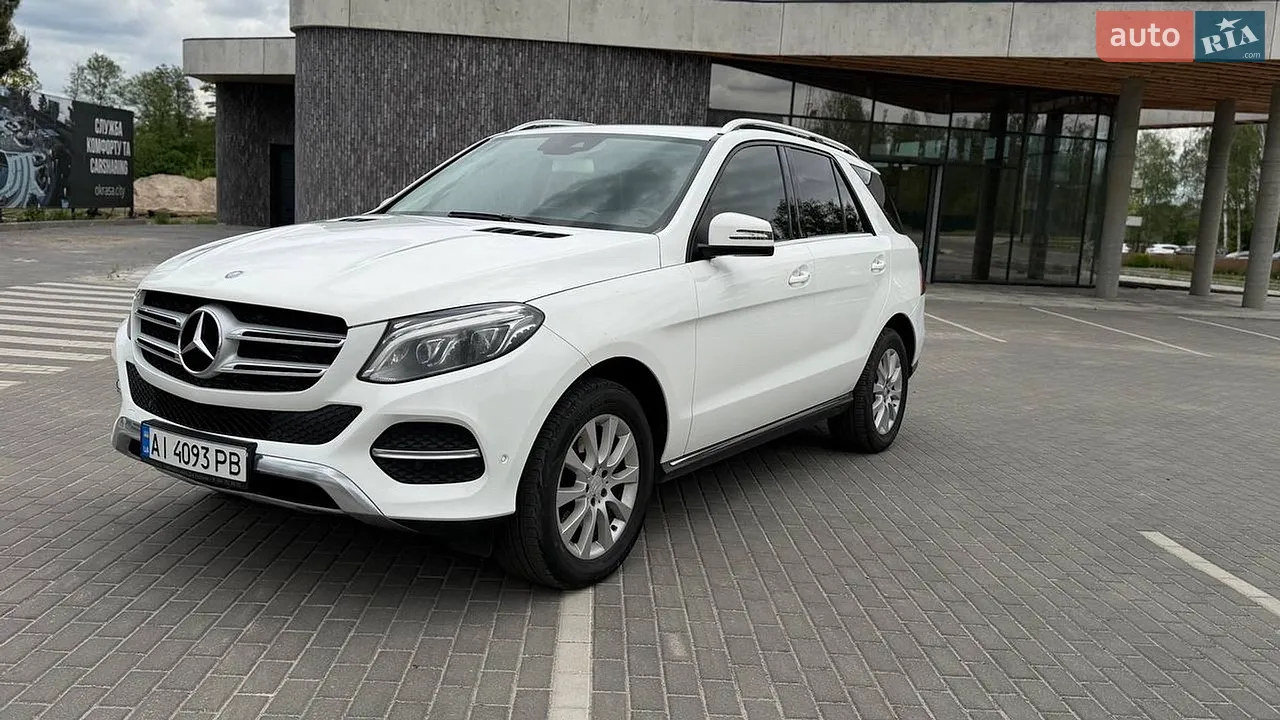 2016 Mercedes-Benz GLE - мініатюра 31
