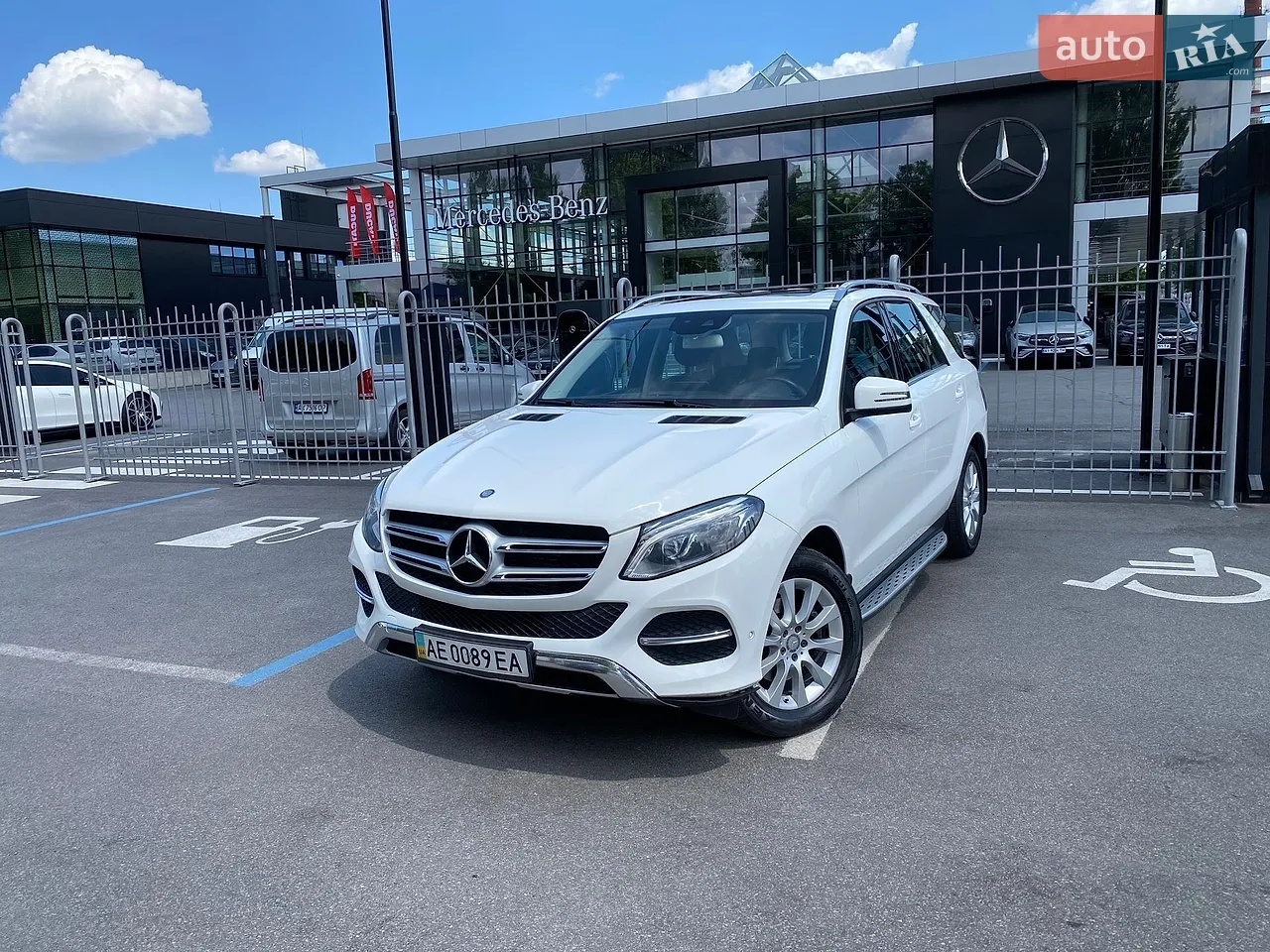 2015 Mercedes-Benz GLE - мініатюра 25