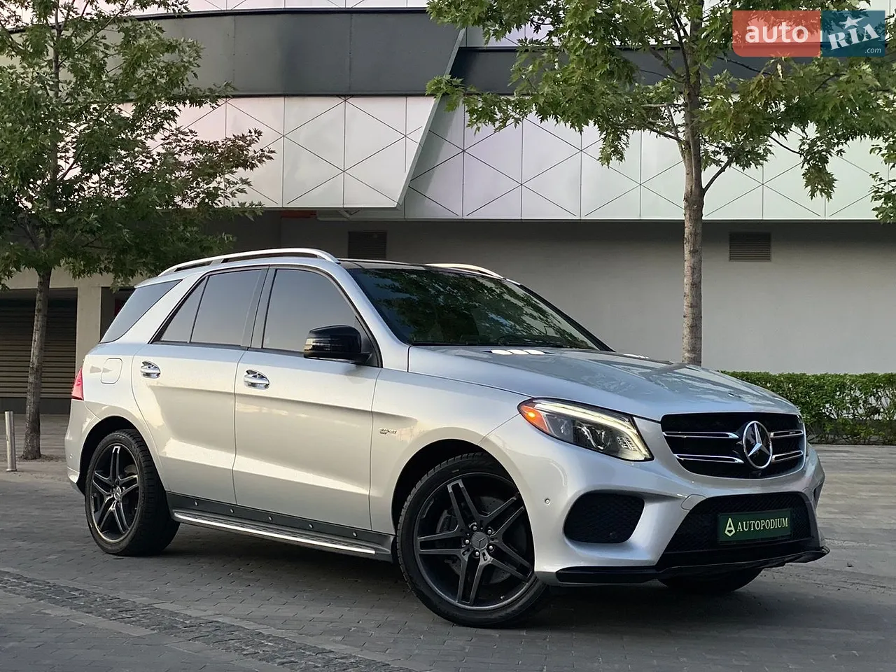 2018 Mercedes-Benz GLE - мініатюра 46