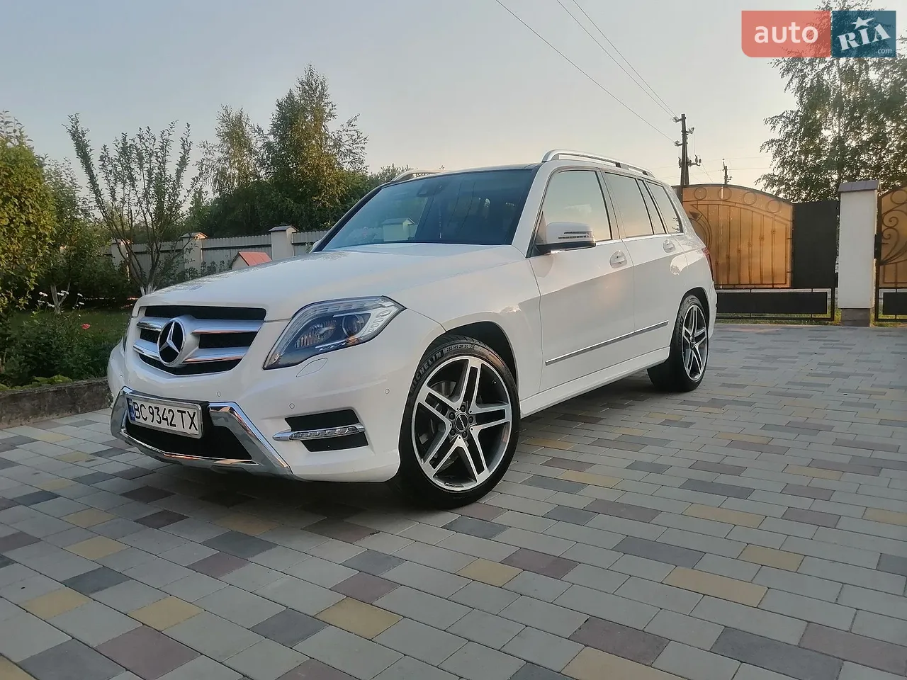 2012 Mercedes-Benz GLK-klasse - мініатюра 36