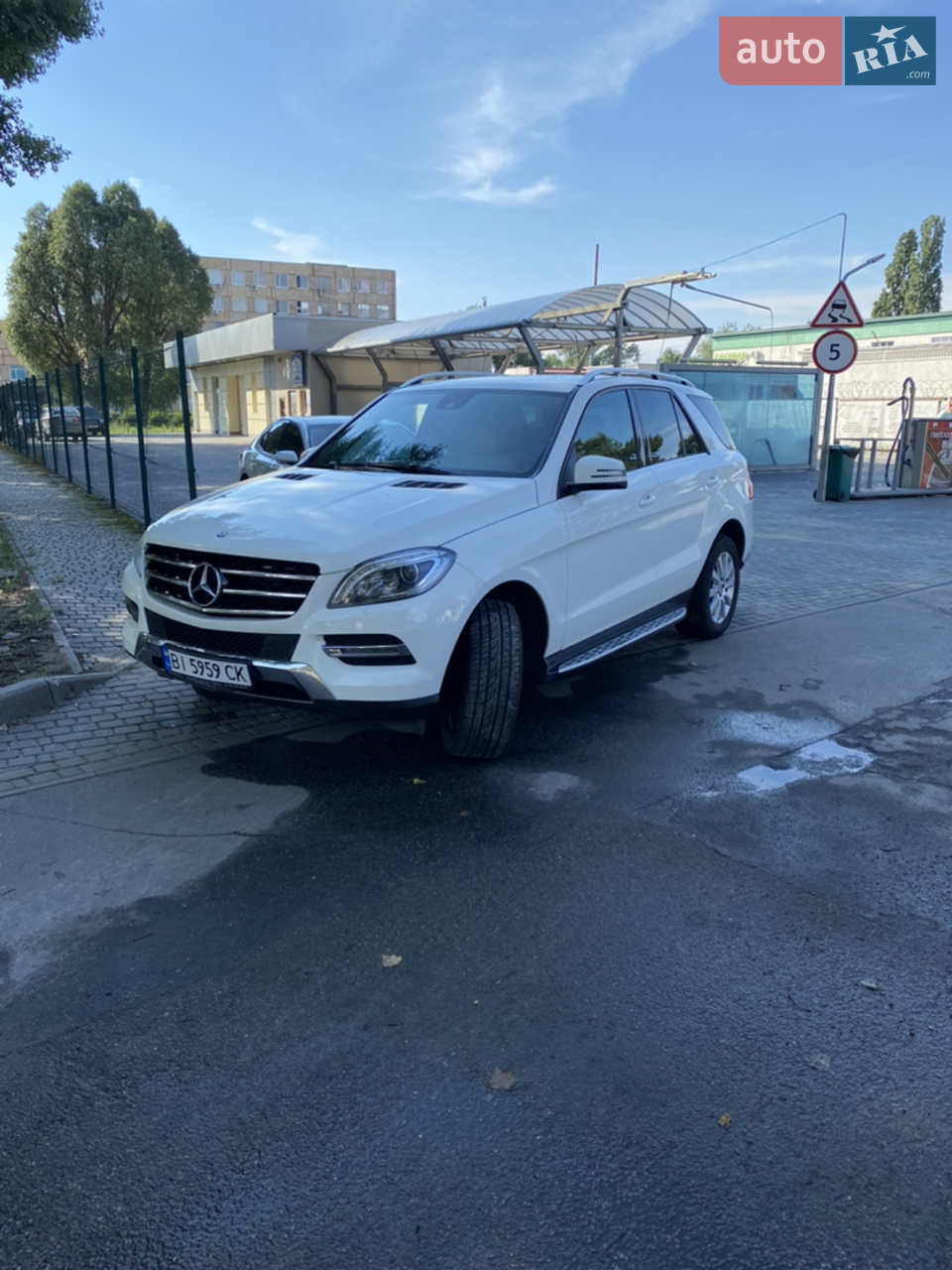 2013 Mercedes-Benz M-klasse - мініатюра 22