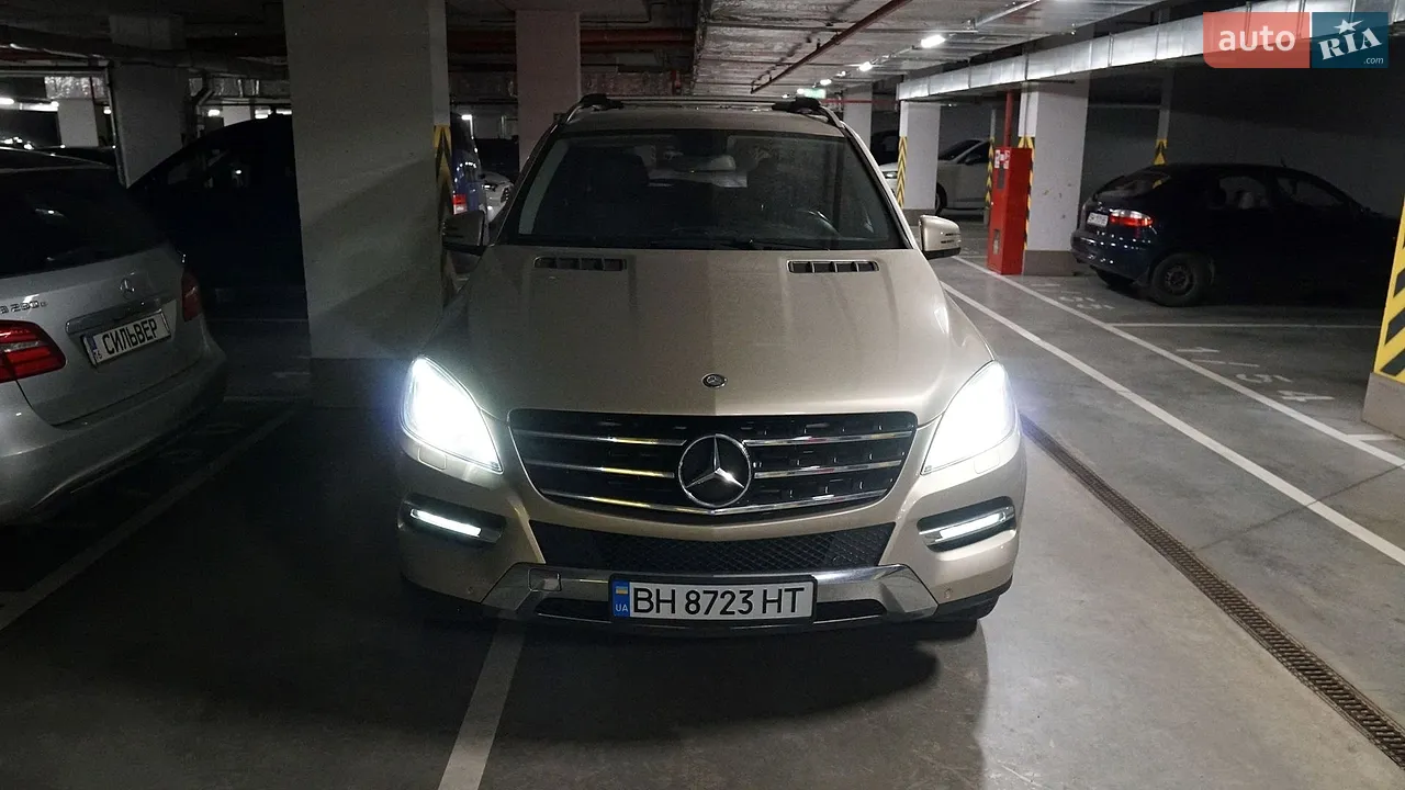 2012 Mercedes-Benz M-klasse - мініатюра 18
