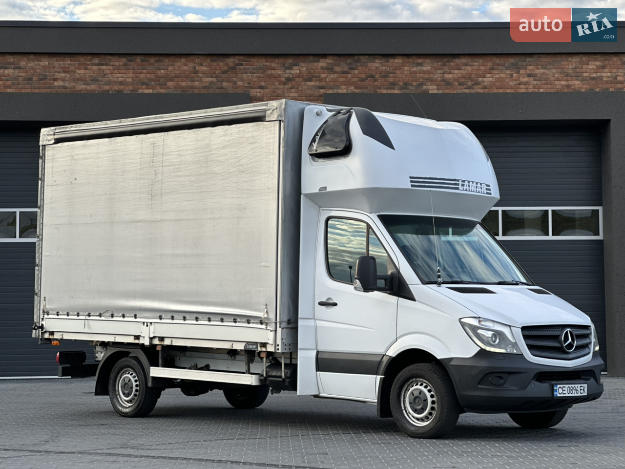 2016 Mercedes-Benz Sprinter - мініатюра 18