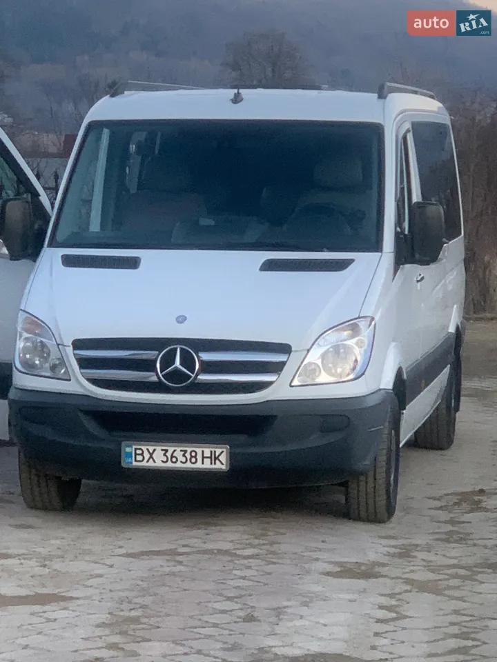 2011 Mercedes-Benz Sprinter - мініатюра 9