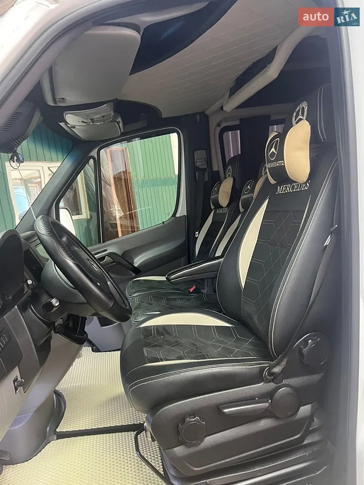 2017 Mercedes-Benz Sprinter - мініатюра 46