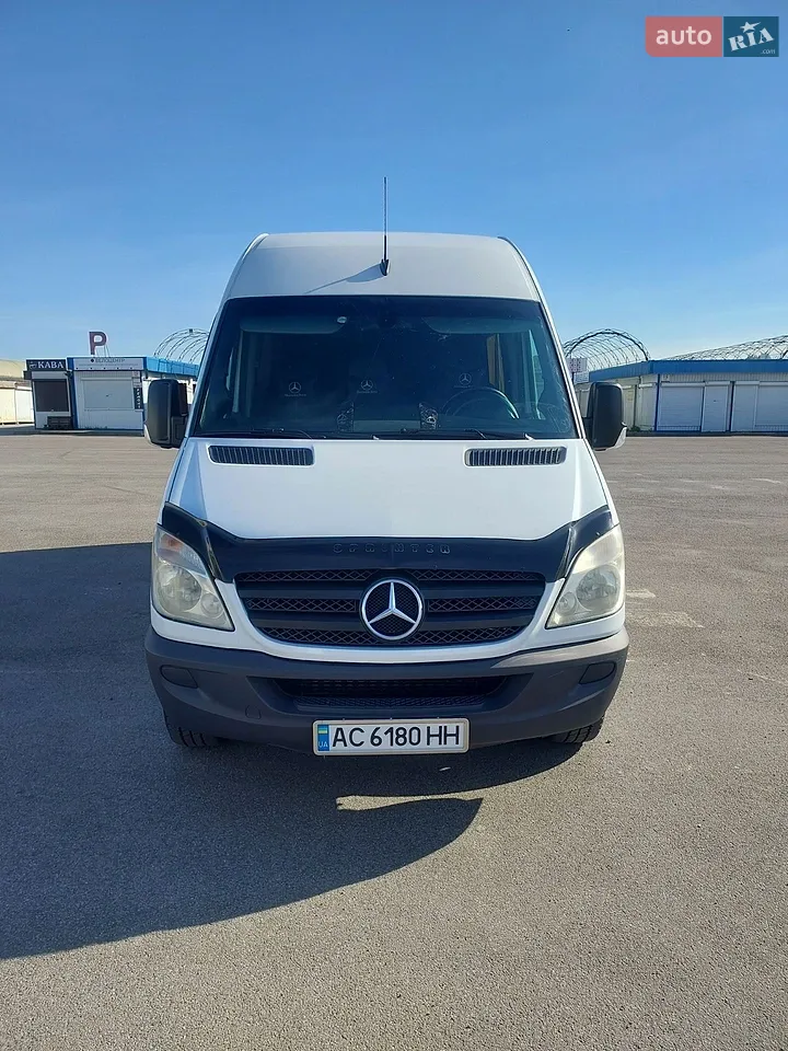 2011 Mercedes-Benz Sprinter - мініатюра 20