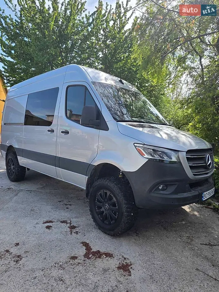 2020 Mercedes-Benz Sprinter - мініатюра 39