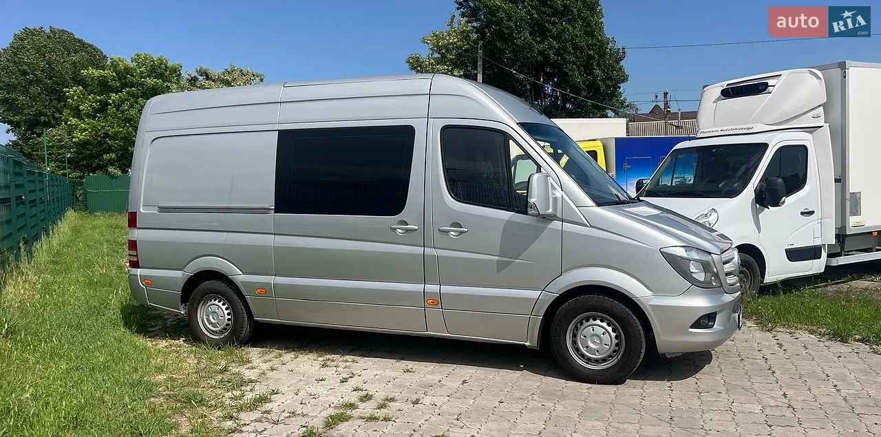 2016 Mercedes-Benz Sprinter - мініатюра 28