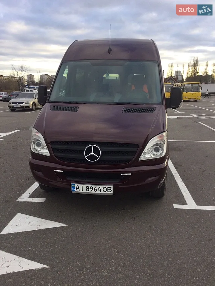 2011 Mercedes-Benz Sprinter - мініатюра 27