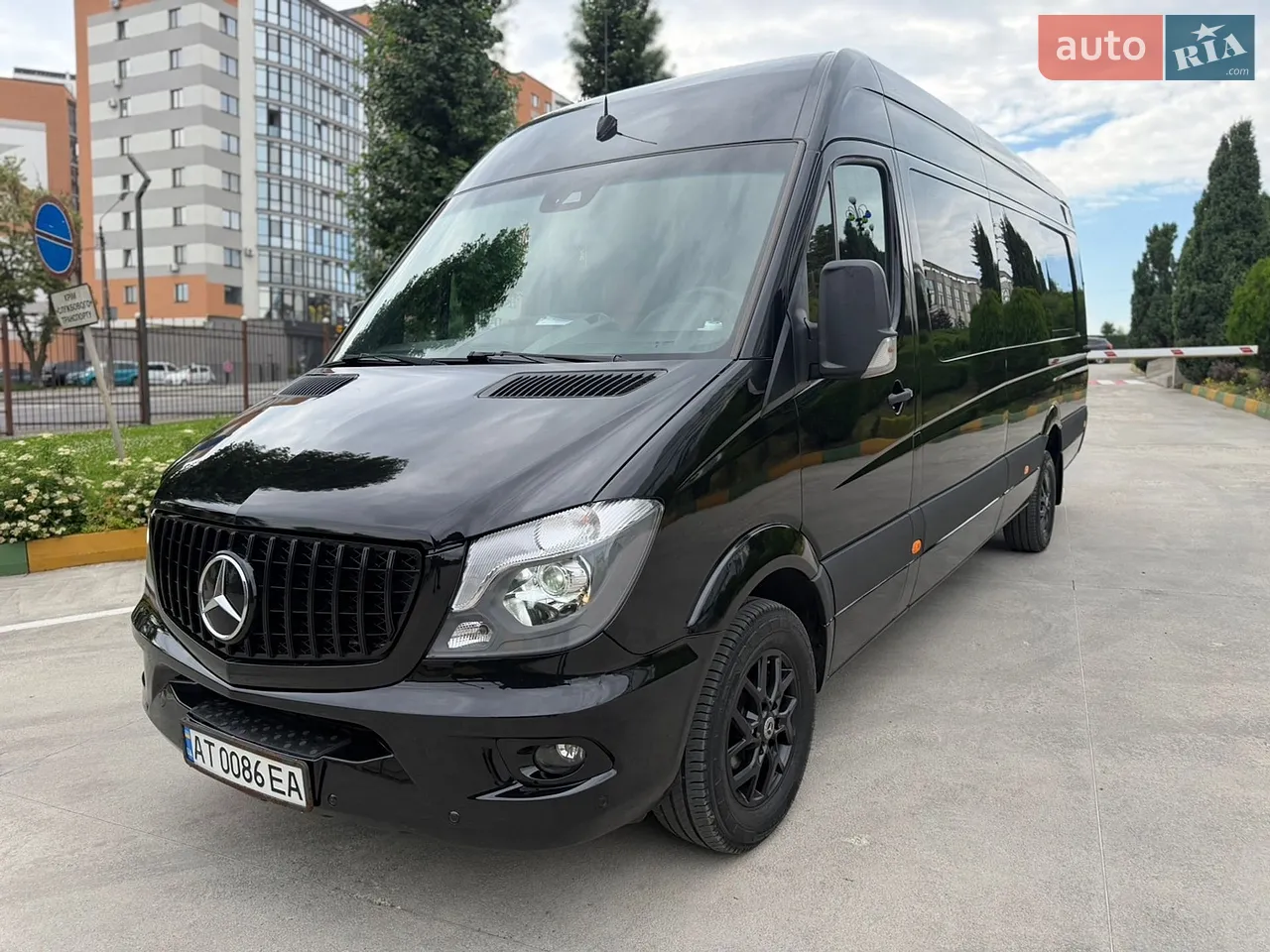2015 Mercedes-Benz Sprinter - мініатюра 44