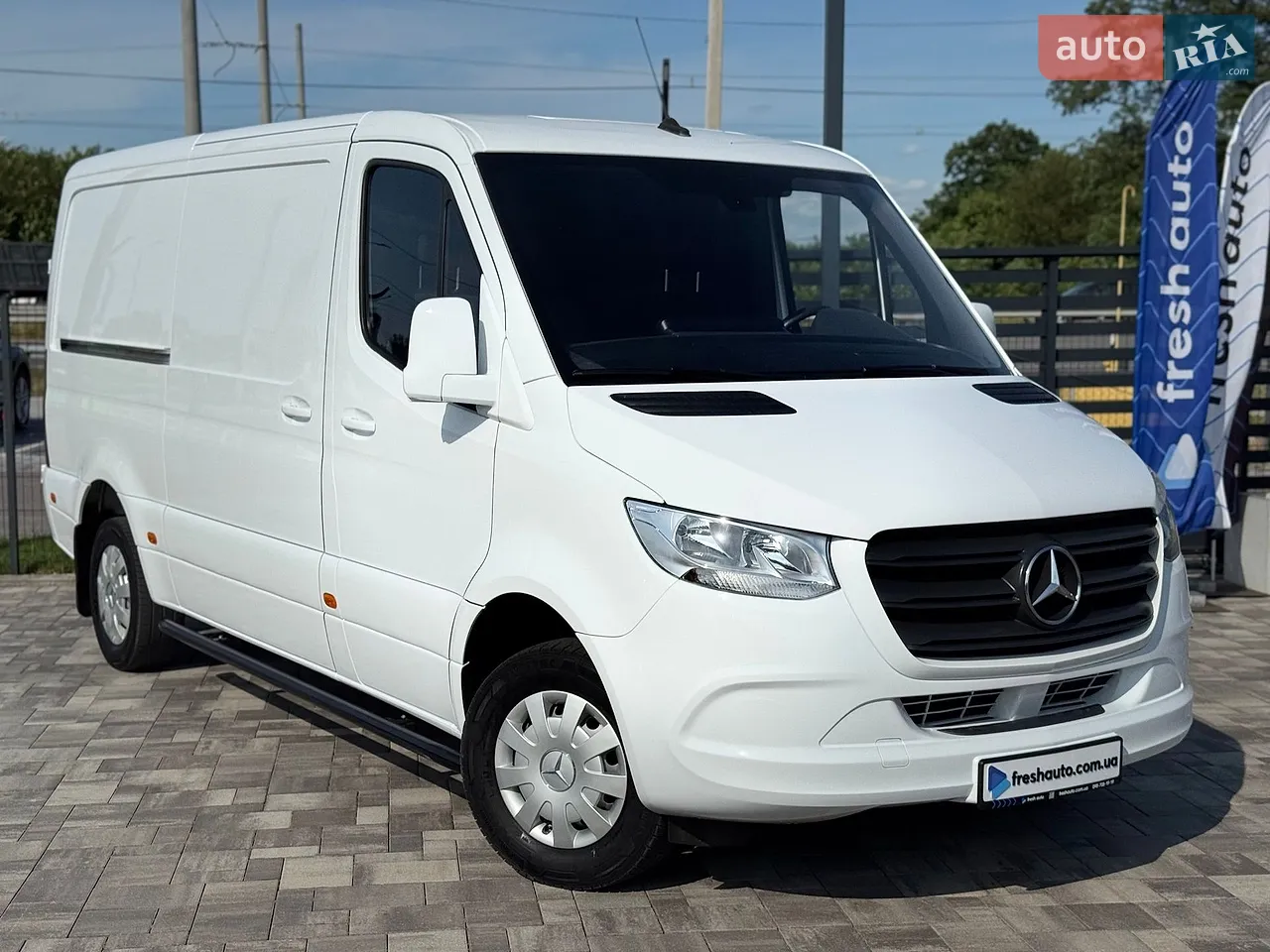 2018 Mercedes-Benz Sprinter - мініатюра 42