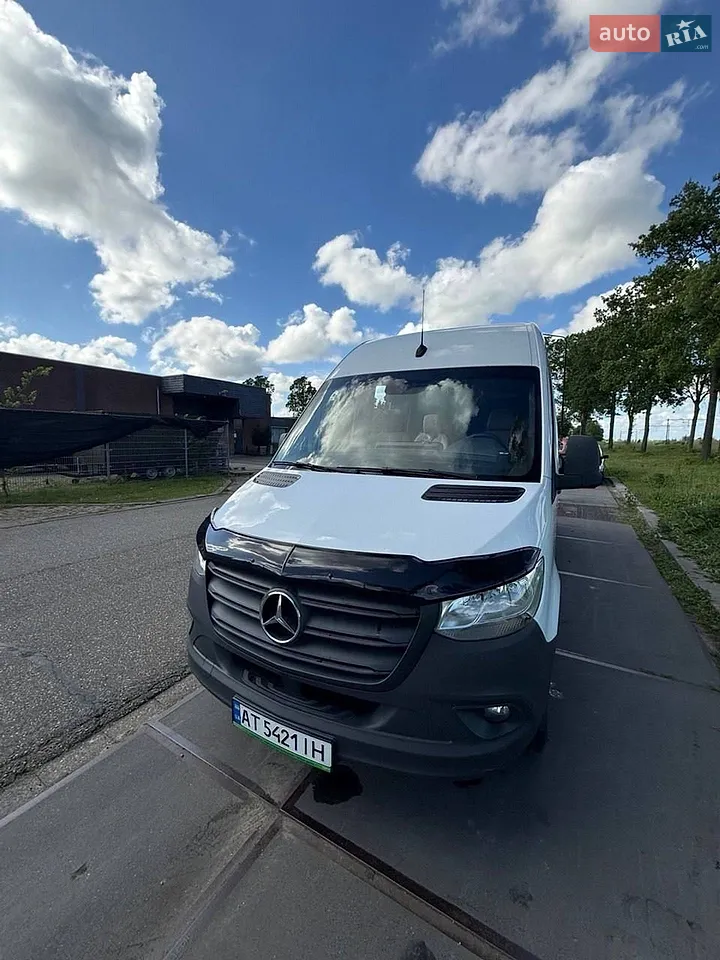 2019 Mercedes-Benz Sprinter - мініатюра 32