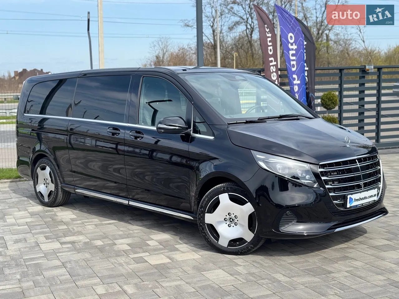 2025 Mercedes-Benz V-klasse - мініатюра 57