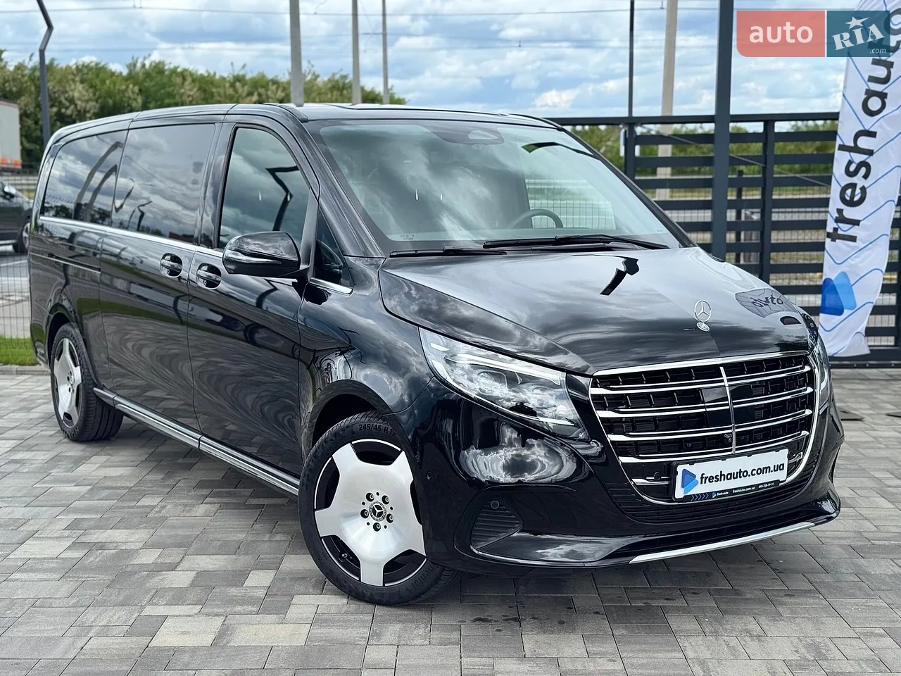 2025 Mercedes-Benz V-klasse - мініатюра 56