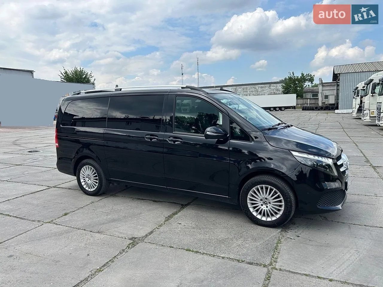 2023 Mercedes-Benz V-klasse - мініатюра 28