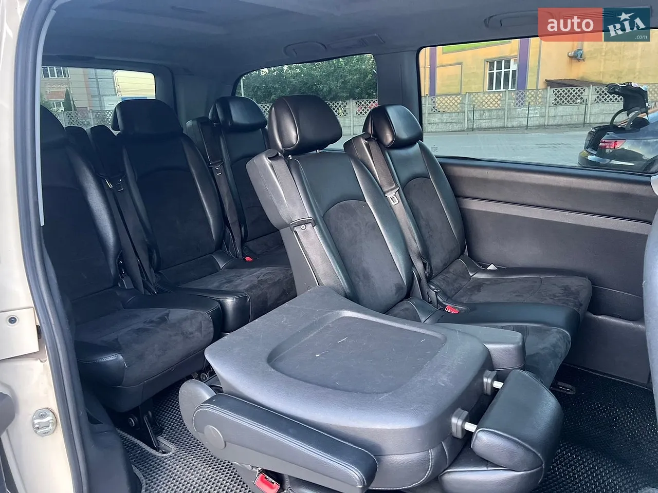 2012 Mercedes-Benz Vito - мініатюра 26