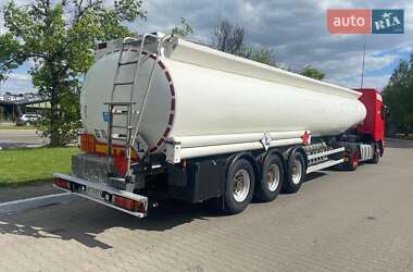 Цистерна Merceron M 1998 в 